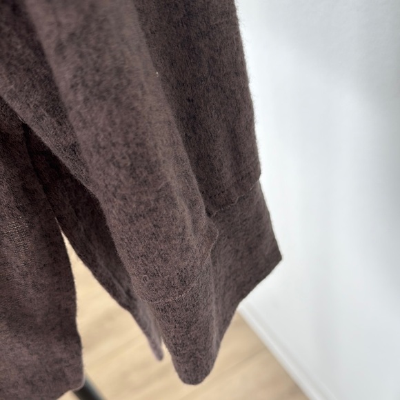 NWOT MARONIE Chic Brown Leopard Print Top - Picture 5 of 6